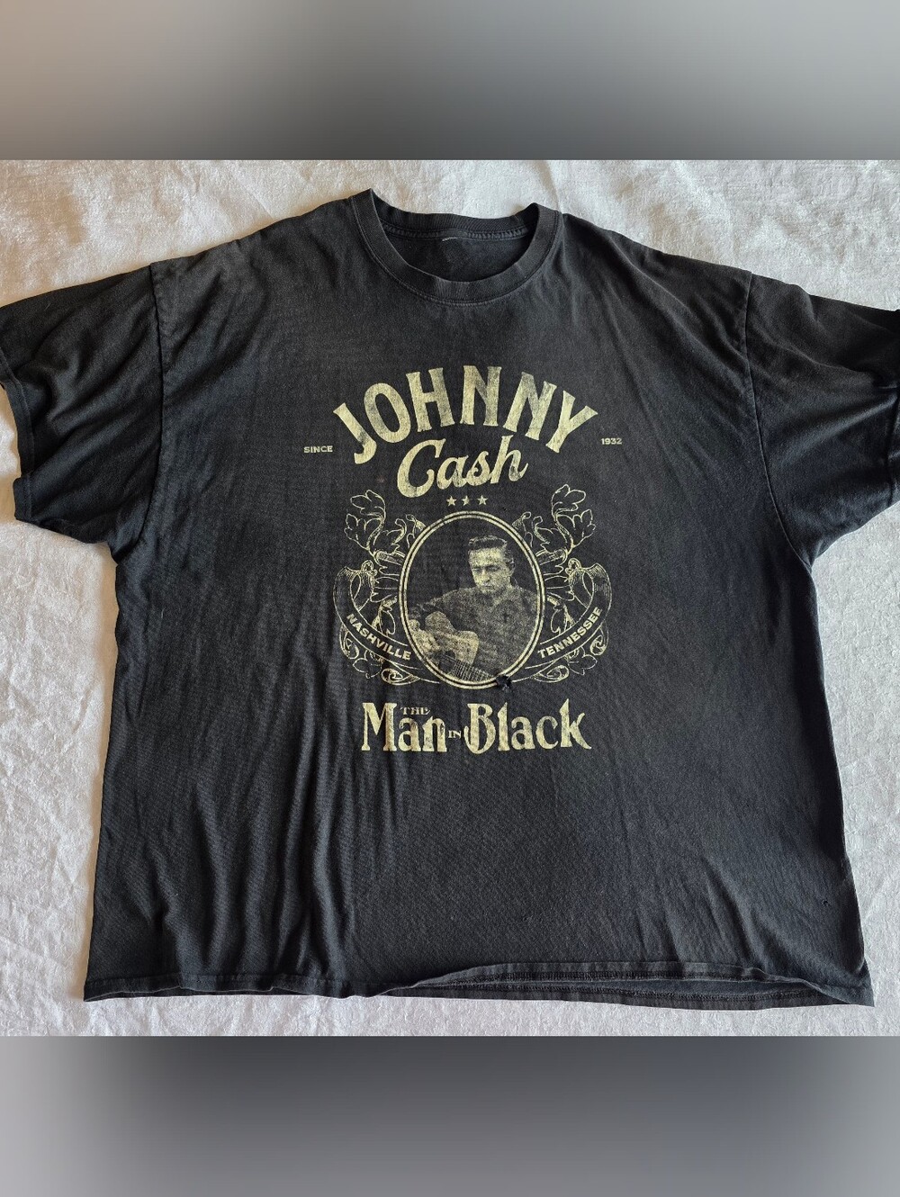 Johnny Cash "The Man In Black" Heavyweight Graphic Tee - Distressed 2XL/3XL
